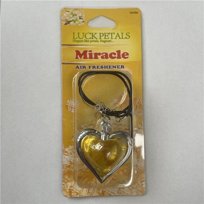 Custom logo Heart Shape Smells Hanging Pendants Perfume Scent Fragrance Essential Oil Diffuser Auto Motor Car air Freshener