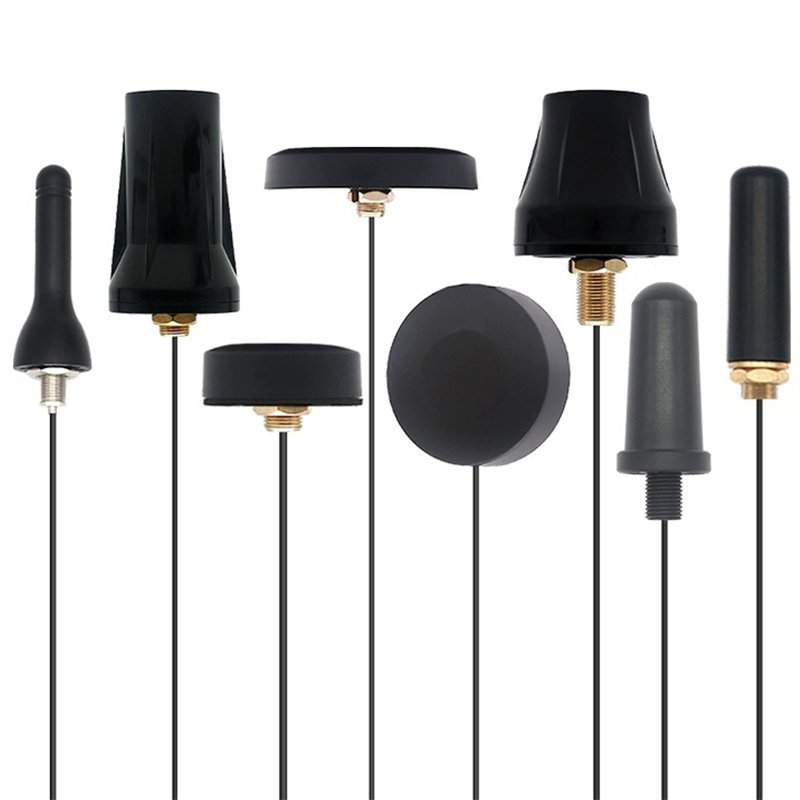 CE ROHS Mini 1575.42Mhz 28dbi Active External Car GPS Antenna with SMA or Fakra Connector Price
