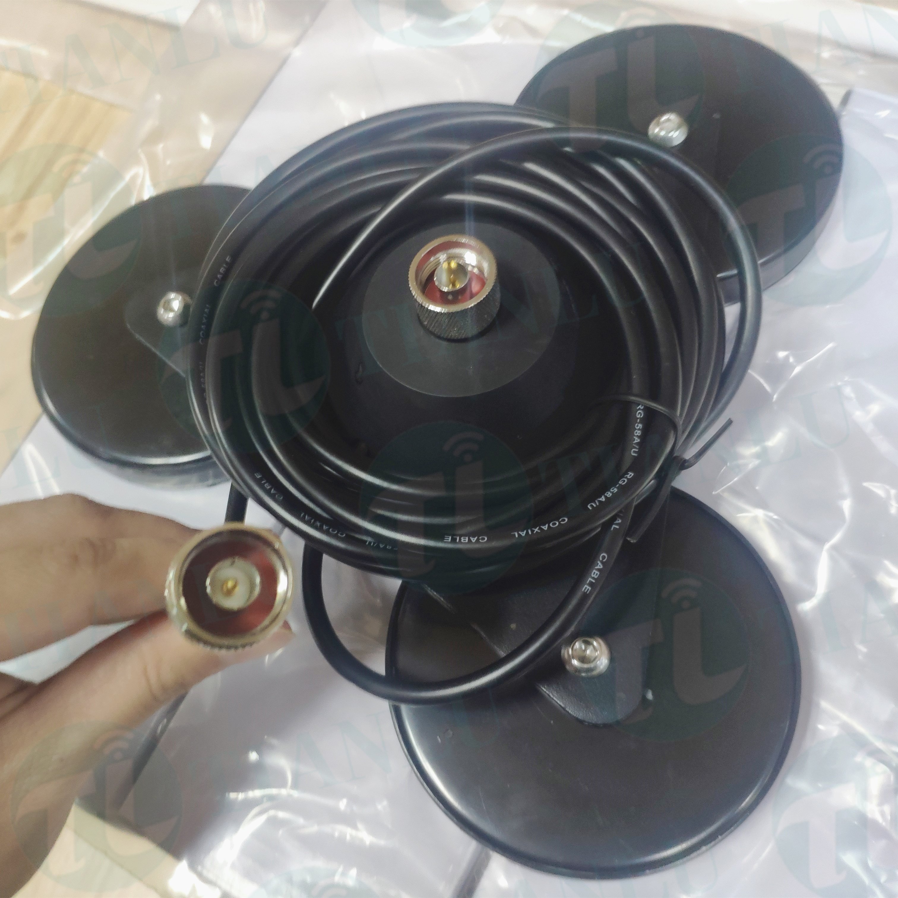 Heavy-duty Tri-Magnet Mount triple Magnet Base for mobile radio antenna- tri-mag mount