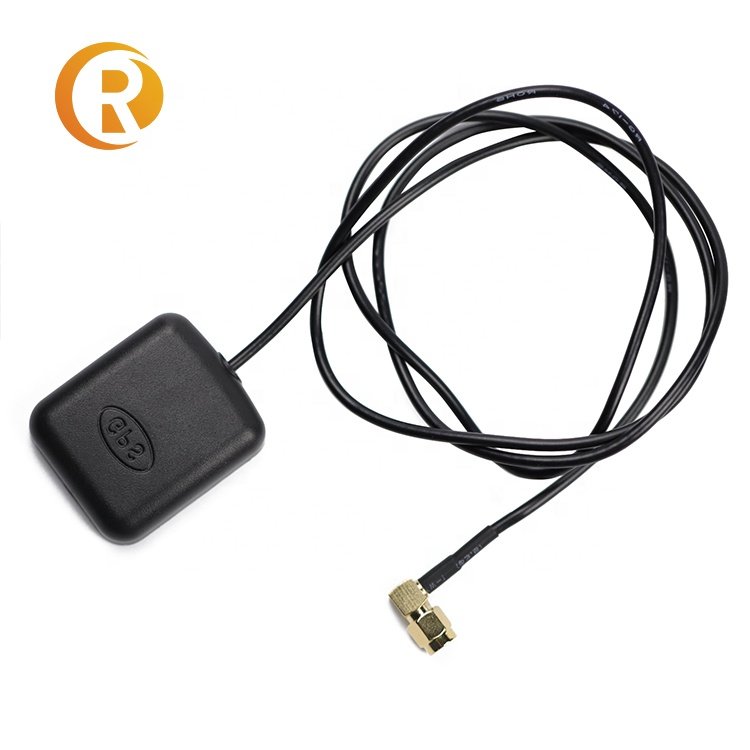 Vertical polarized customized magnetic antenna