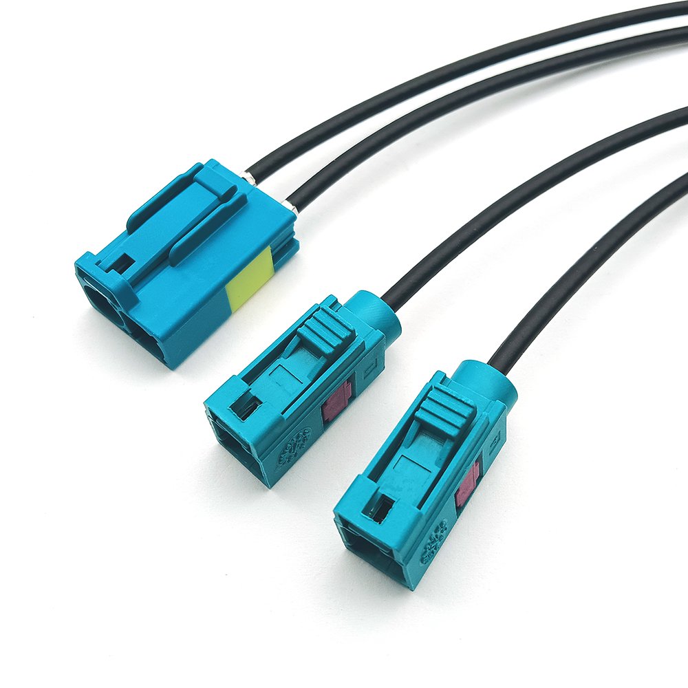 Dual Fakra Z Code Female to 2x Single Fakra Female Car Radio Aerial Antenna Extension Cable