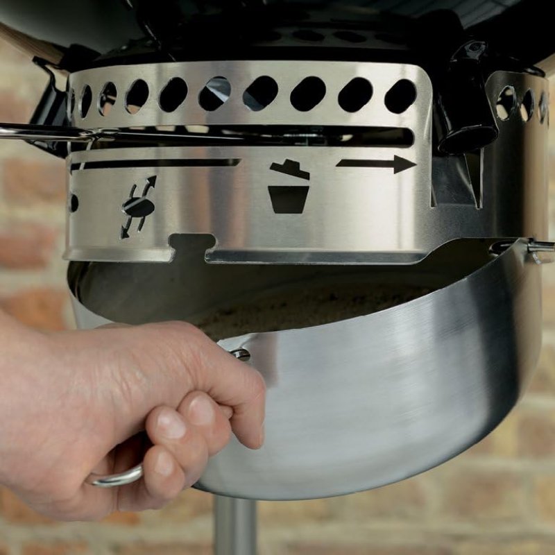 SALE of Performer Deluxe Charcoal Grill, 22-Inch, Touch-N-Go Gas Ignition System, Black