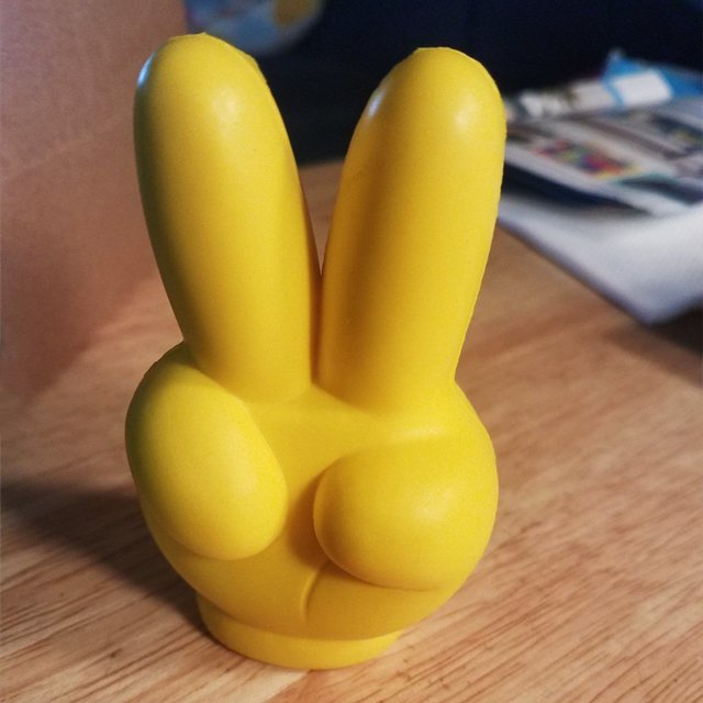 V Topper Ball EVA Foam Car Styling Roof Ornament Finger Yellow Antenna