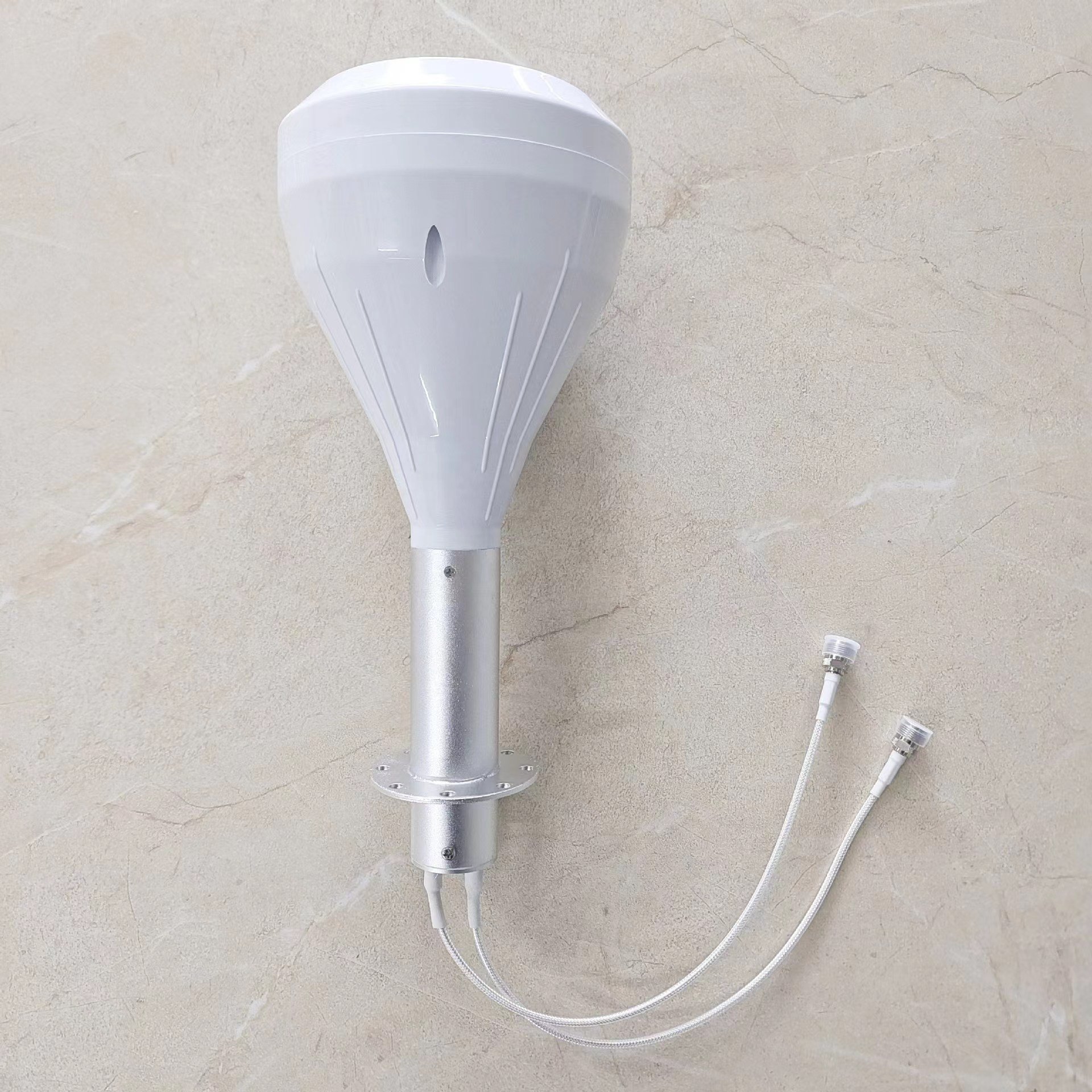 Long Range Satellite Dish Antenna With Multi Lnb Holder Car Sell