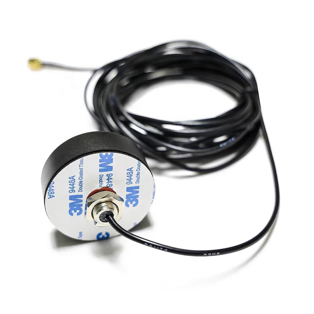 Tobnice Middle Outlet Active Antenna Gps Positioning Navigation Car Antenna