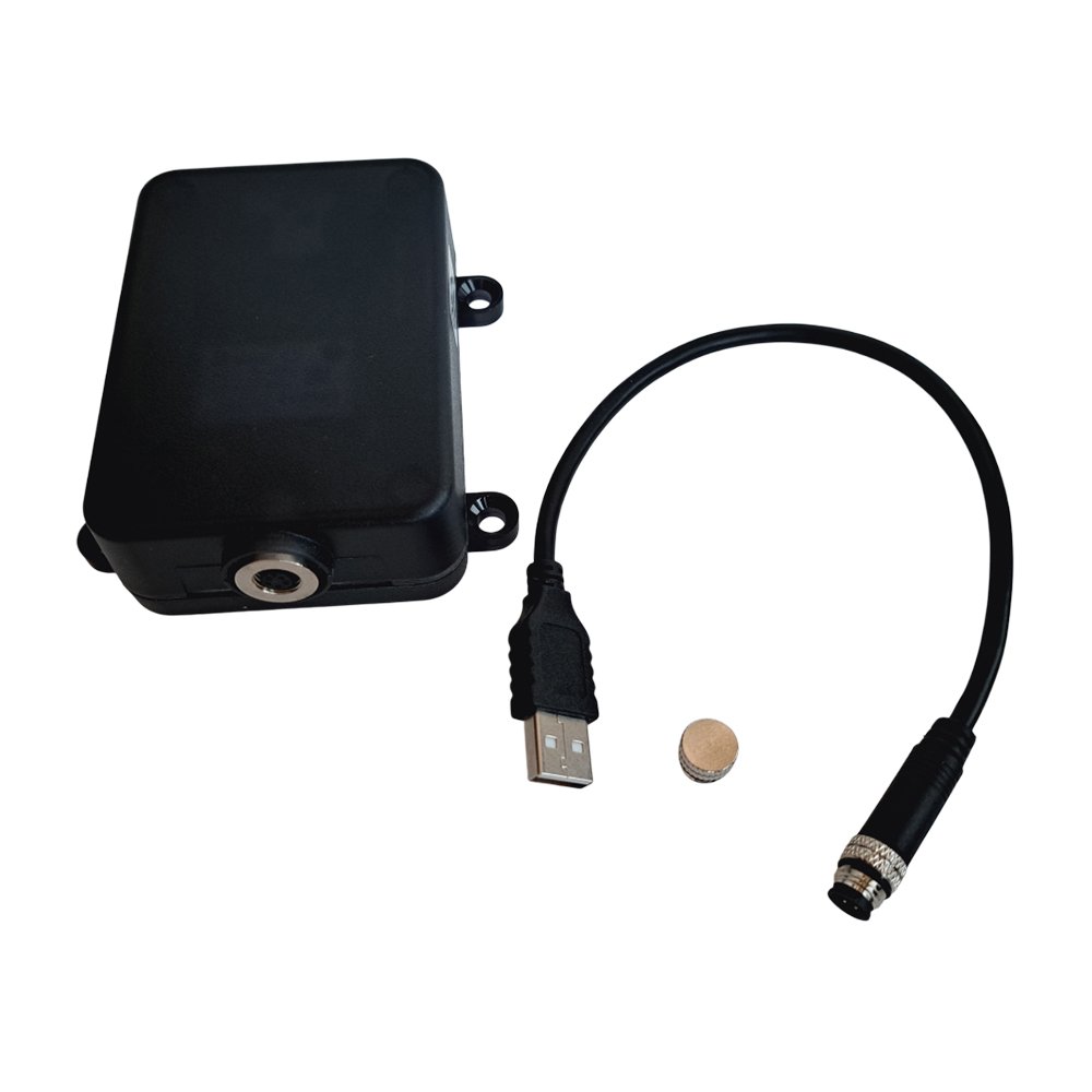 Taiwan Quality Compact LTE CAT M1 GPS Tracker Built-In Antennas and a 5000 MAH Li-Ion Battery
