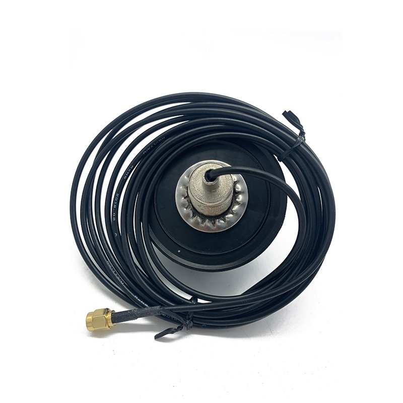 1575.42Mhz High Gain Autotruck Gps Car Antenna For Gps Tracking System GPS Active Antenna