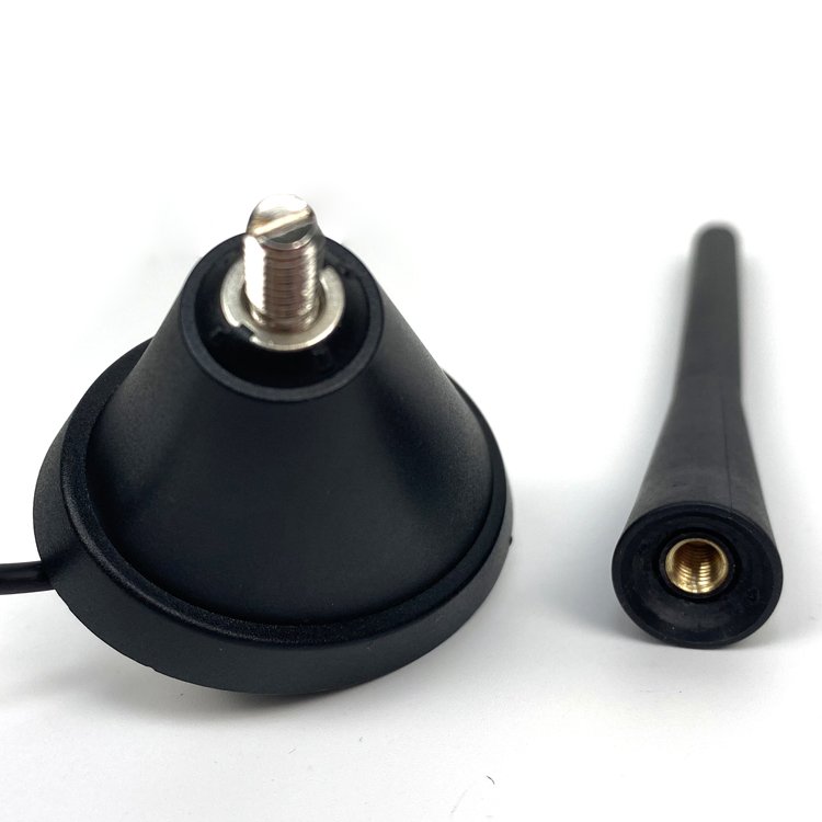 Latest Hot Selling Universal Roof Mount Digital Stereo Amplified DAB Radio Signal Car Antenna