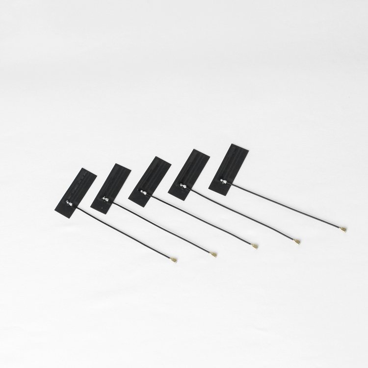 High Gain and OEM and ODM WIFI FPC PATCH Antenna U.FL Connector 2.4GHz Internal Adhesive FPC Antenna PCB Material