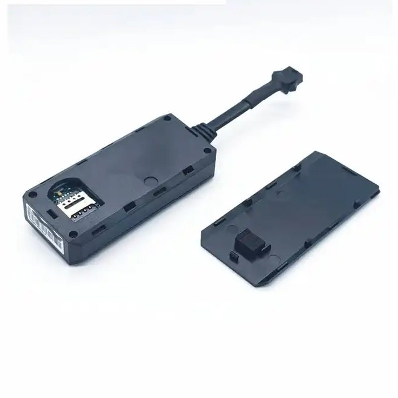 Factory Price Hot Selling 4G Mini Car Vehicle Tracking GPS Tracker With Real-time Positioning Tracking Device Small Car