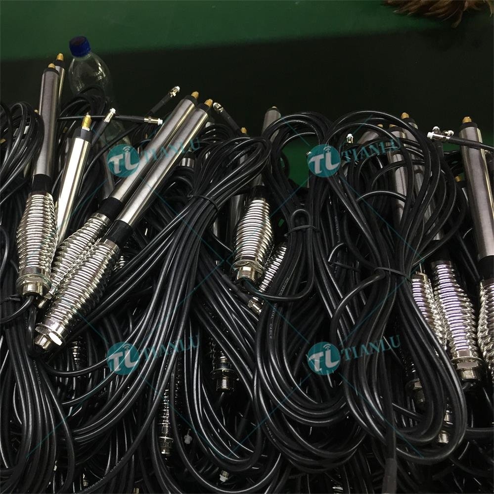 High quality 5.5dBi Heavy duty stainless steel spring base UHF 477MHz mobile vehicle antenna