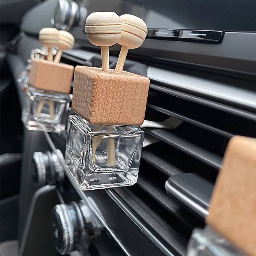 8ml Car Diffuser Glass Bottle Vent air Round Ball square Wooden Cap Glass Packaging Car Perfume Diffuser Bottle with Two Antenna