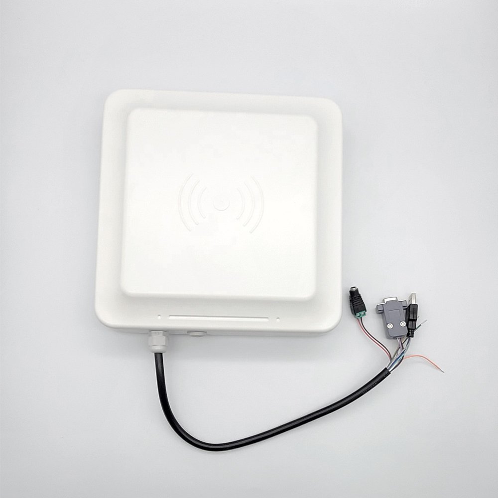 Rfid Uhf Reader 8dbi Antenna RS232 485 USB Wiegand ISO18000-6C Parking Management B701 Rfid Reader Uhf