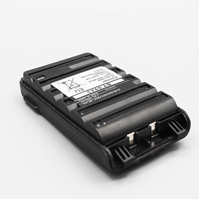 New Brand New IC-V80E VHF 136-174 Mhz Handheld Dual Channel Wireless Marine Transceiver Intercom 10KM with Emergency Alarm