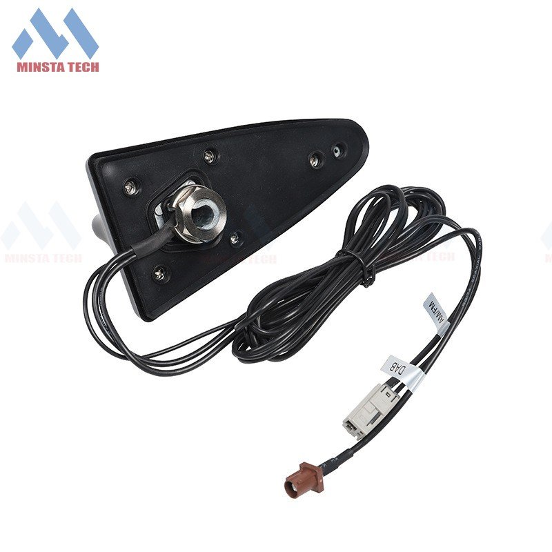 Factory sale Shark fin AM/FM DVB T car antenna, GPS TV AMFM GSM DVB radio antenna, four-in-one integrated antenna