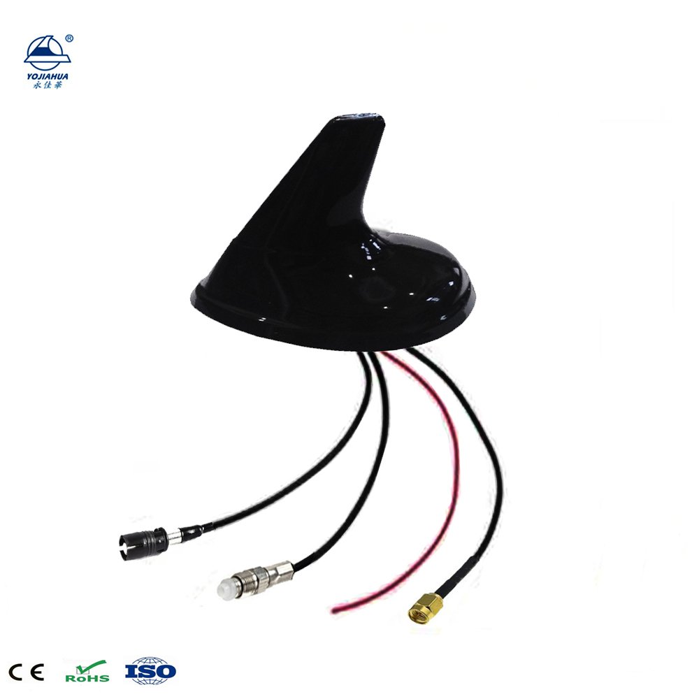 Free Sample High Gain FM/AM GPS GSM Shark Fin Car Combo Antenna