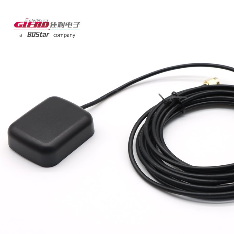 Glead Free Samples 28dbi Active External Car External Three System Wideband GPS Antenna with Customized Connector