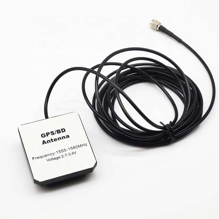 high gain 30dbi 1575.42MHz external active car gps antenna with SMA