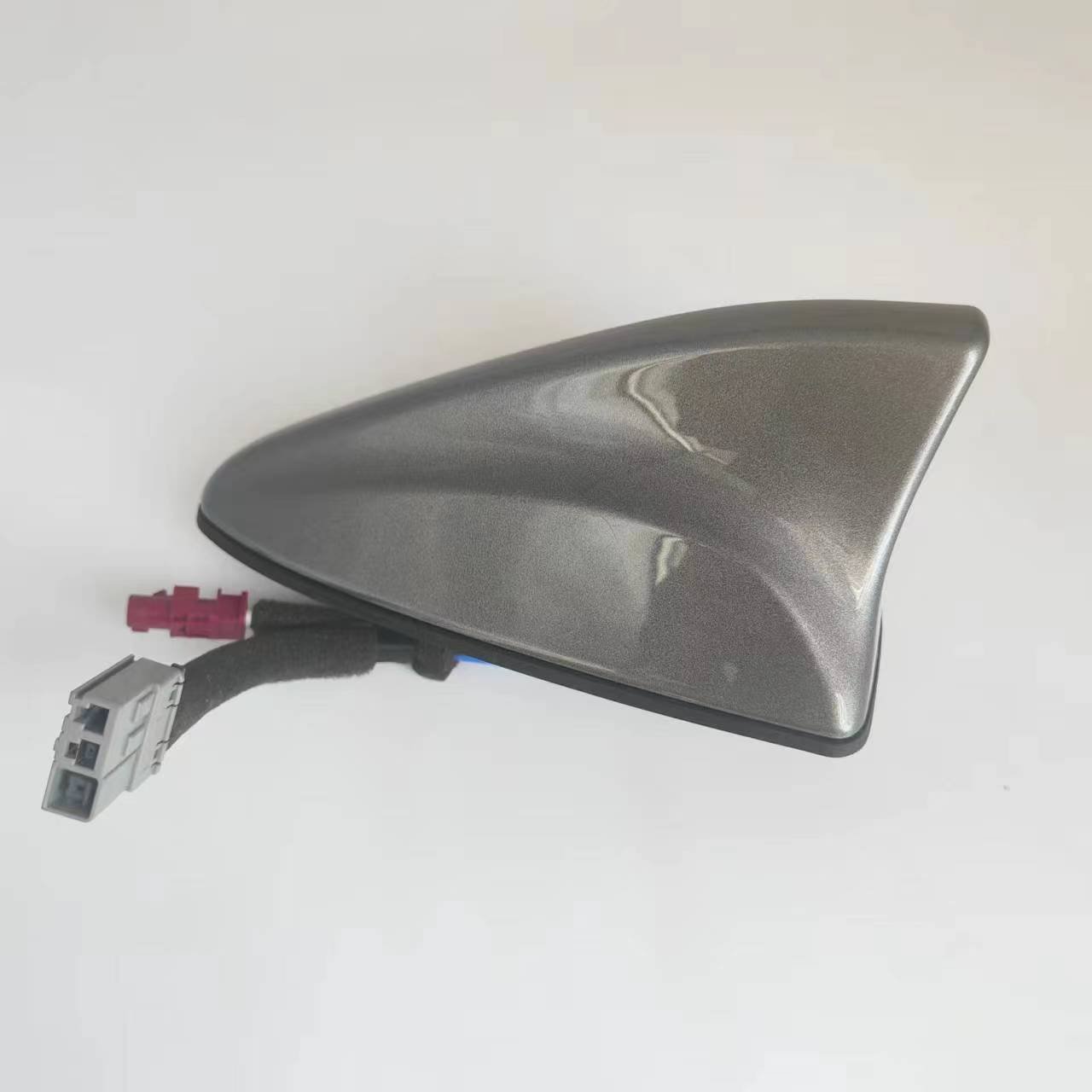 Hyundai Kia Auto Parts 96200-2S000 Antenna Shark Fin Car Receiver Signal Base Rubber Material Universally Designed