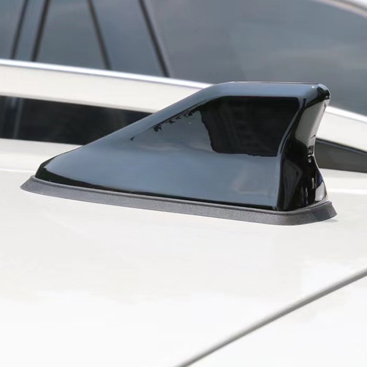 High Quality ABS Shark Fin Antenna Universal Roof Top Decorative Antenna Aerial for Car Trunk SUV with Radio Function