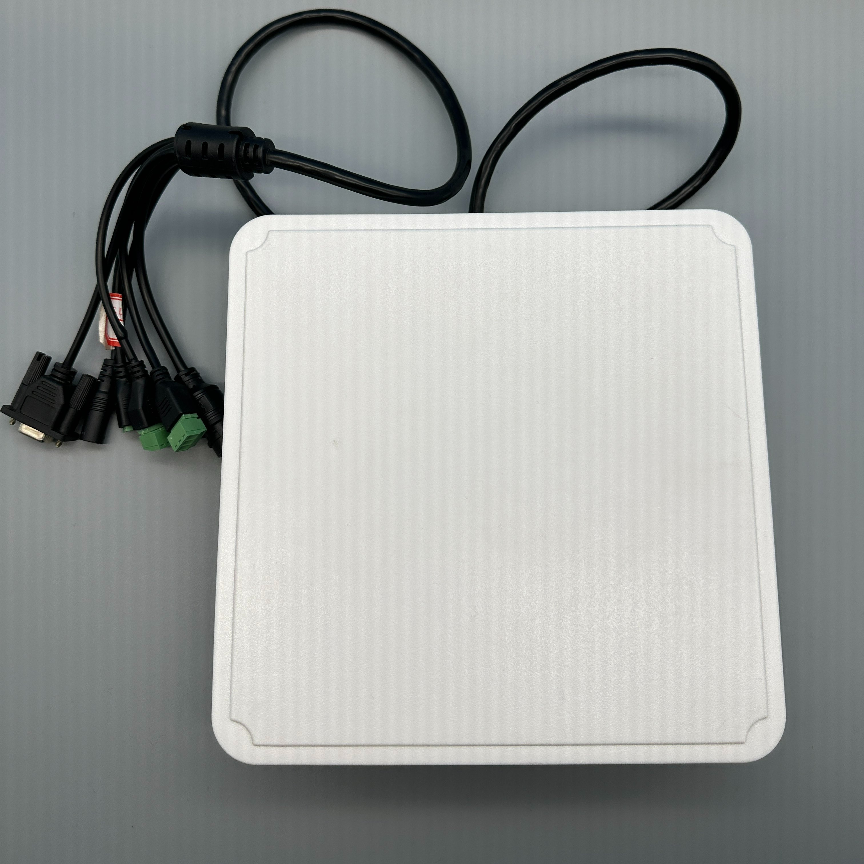 Android 11 System RFID Integrated Uhf Rfid Intelligent Reader for Vehicle Tracking/waste Management