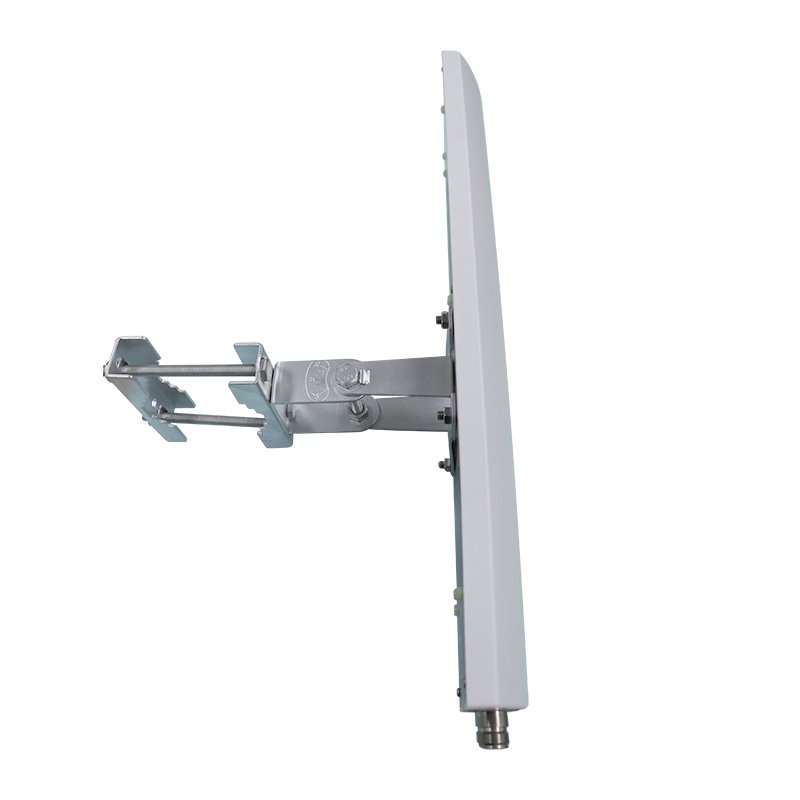 High-Gain 12dbi Dual Polarization 4 Interface Plate Directional Antenna 703-803mhz Radio 5G Comm N28 FDD Car Antenna Omni