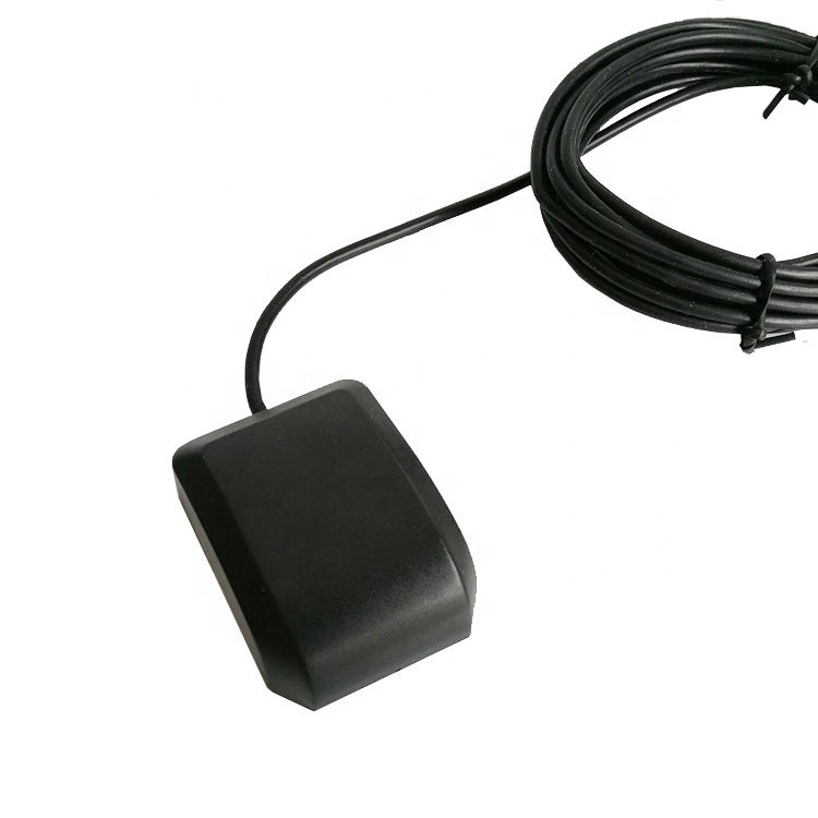 CE ROHS Mini 1575.42Mhz 28dbi Active External Car GPS Antenna with SMA or Fakra Connector Price