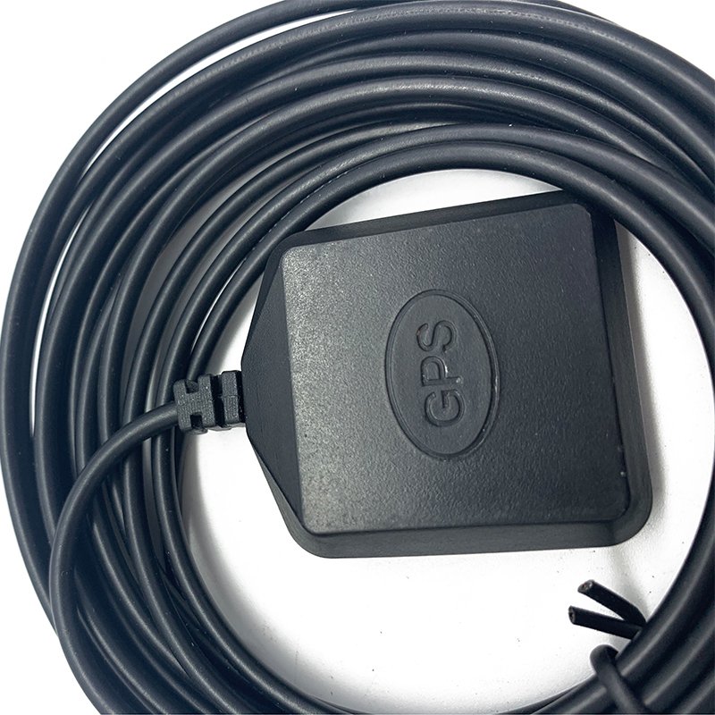 JCA004 50% Off In Stock 2M RG174 SMA Male Antenna High Gain Low Noise Mini GPS Active Antenna for Car