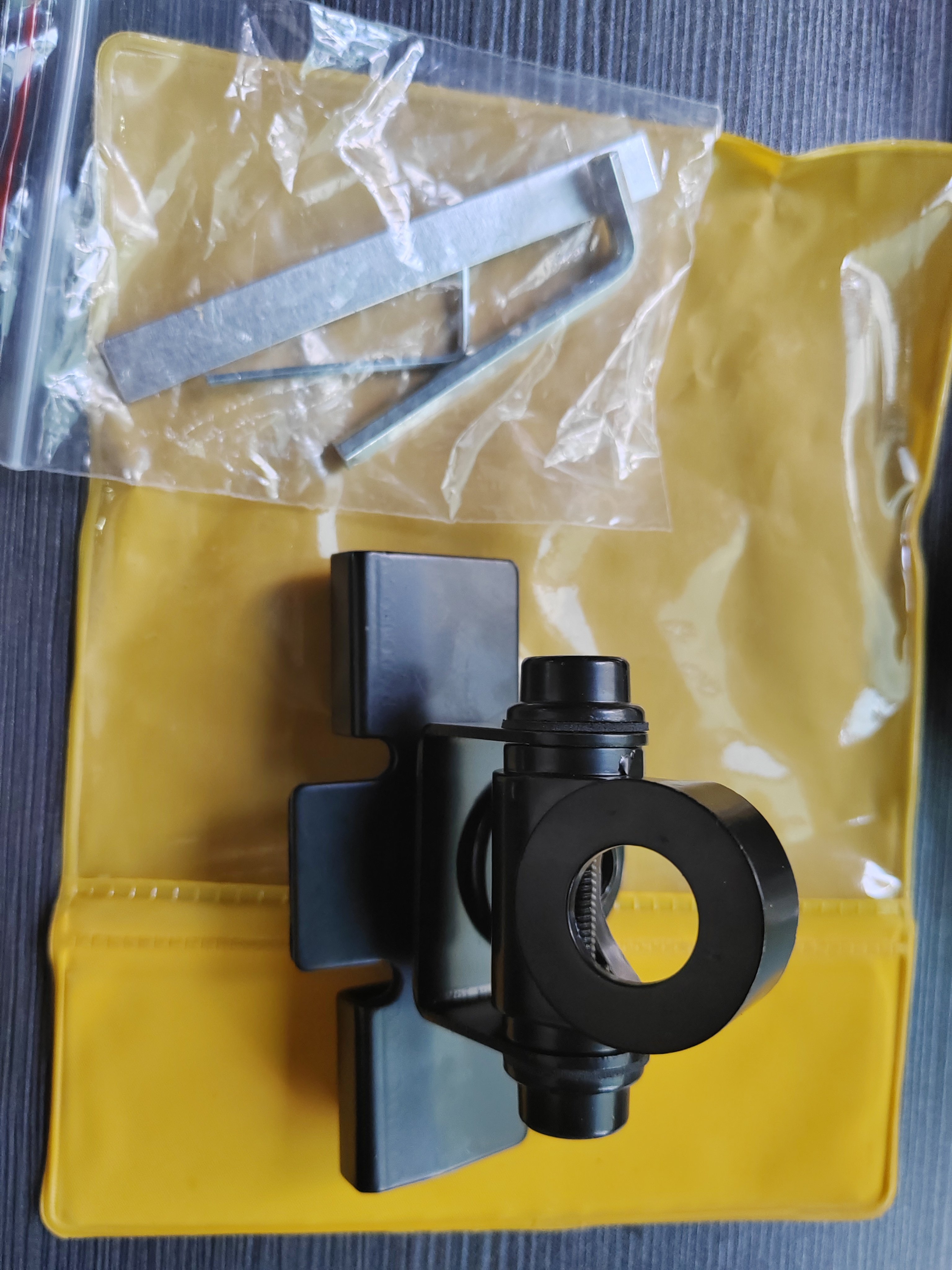 A complete set VHF car antenna MC101 antenna with 631 stainless steel whip+ RB400 mount bracket +LC-1 4.5m RG58 cable