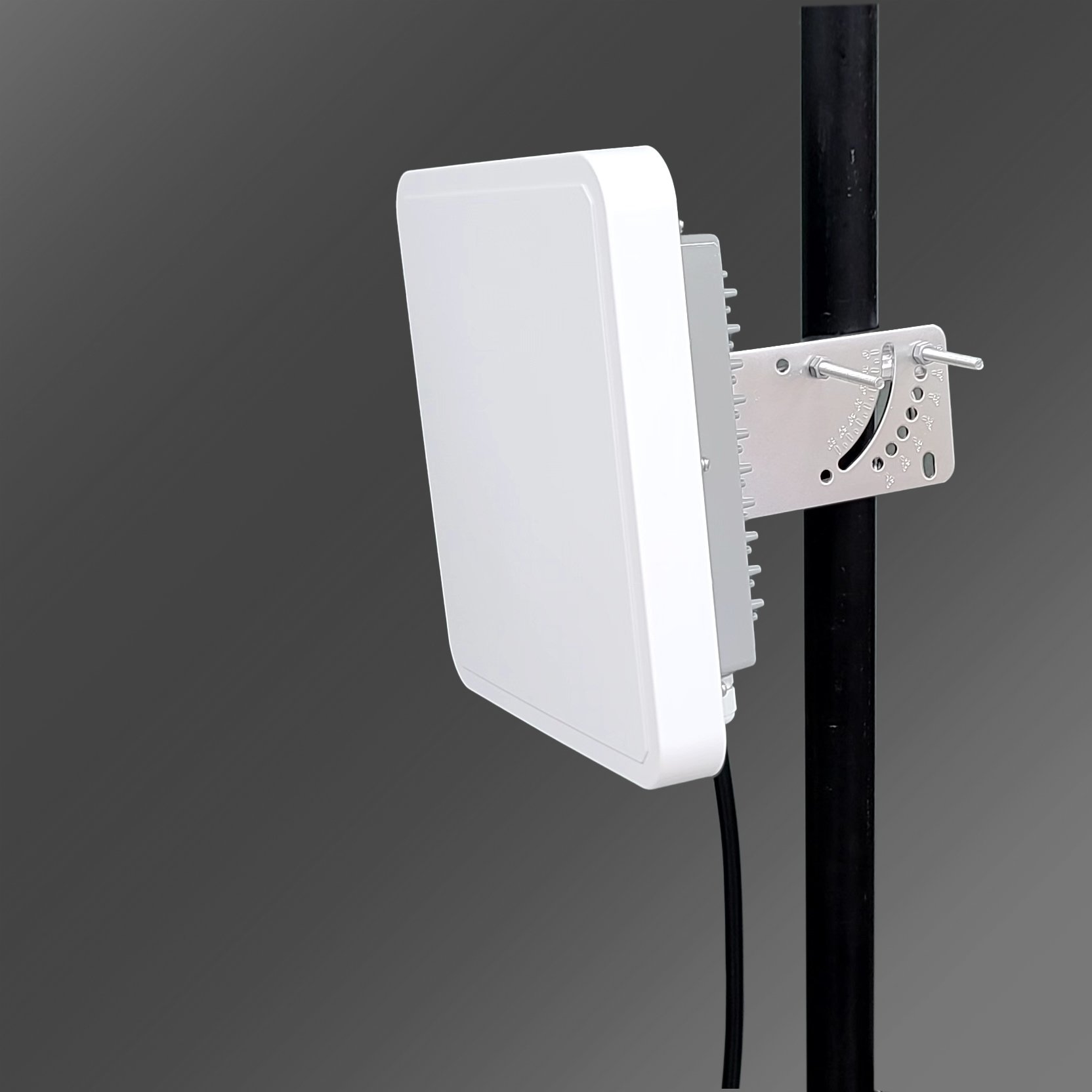 Hot Sales 0-15 Meters Rfid Uhf Reader 9dbi Antenna RS232 USB Wiegand 860~960Mhz A901 Uhf Rfid Reader