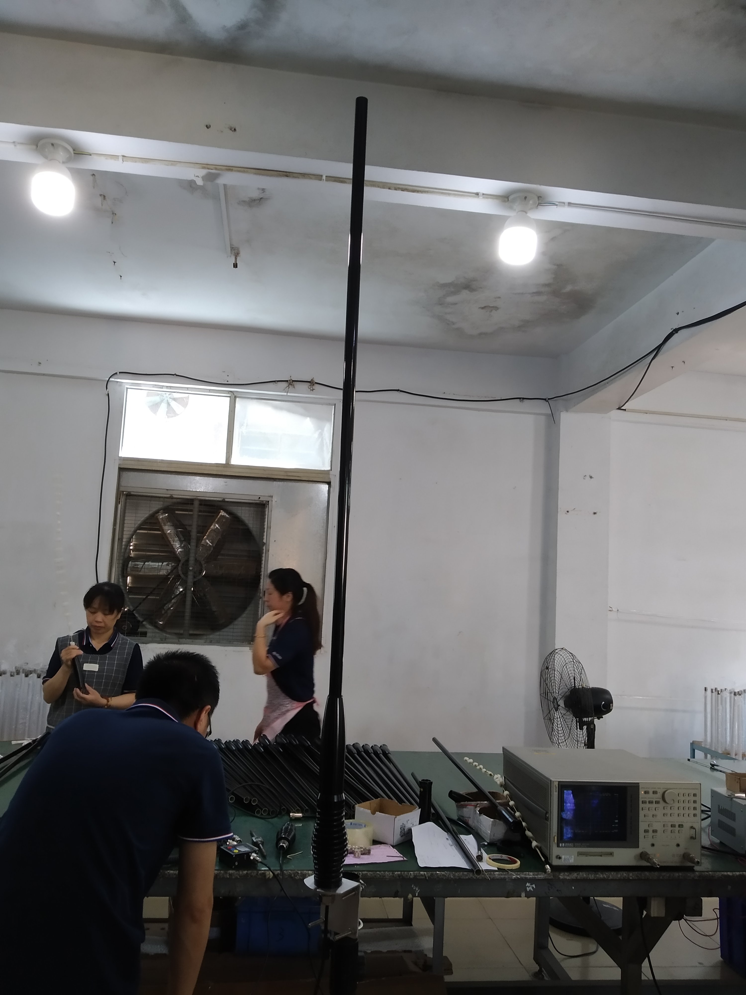 Car antenna Vehicle antenna, 400-470MHz UHF 477 mhz GME mobile antenna