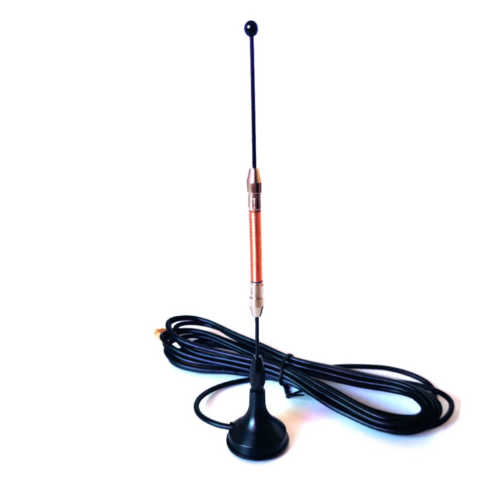China Russian 700mhz 2700mhz 4g lte 12 dbi spring coil magnetic base wifi outdoor car helix antenna