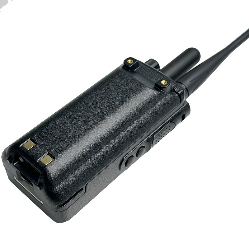 F2 Portable Handheld Two-Way Radio 4G POC PTT Sturdy Durable With Good Call Quality Waterproof IP54 Digital Intercom for Car Use