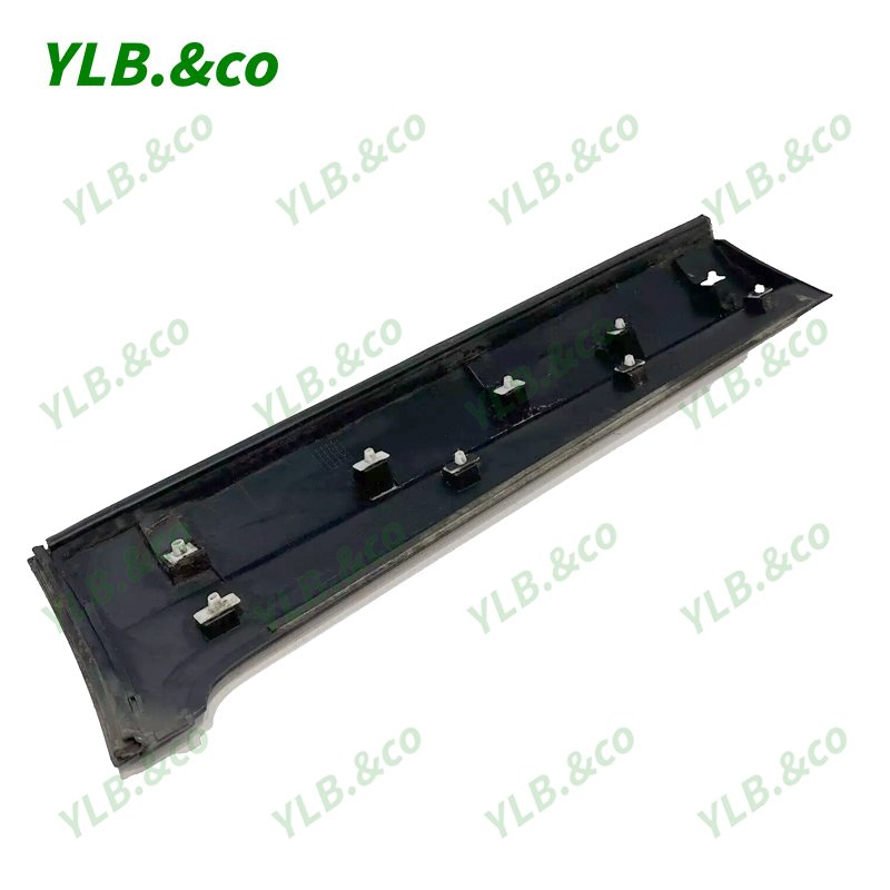 YLB Auto Part 75332-TG7X-A11 75313-TG7X-A11 Left Right SIDE FRONT LOWER DOOR MOLDING TRIM for HONDA Pilot 2023 2024