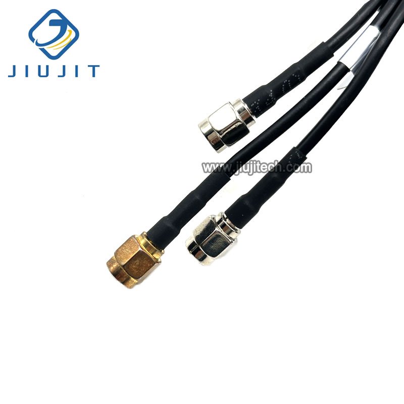 Low Noise Amplifier Car Antenna Decoration GSM 4G LTE WIFI GPS 4 In 1 Combination RF Wireless Antenna