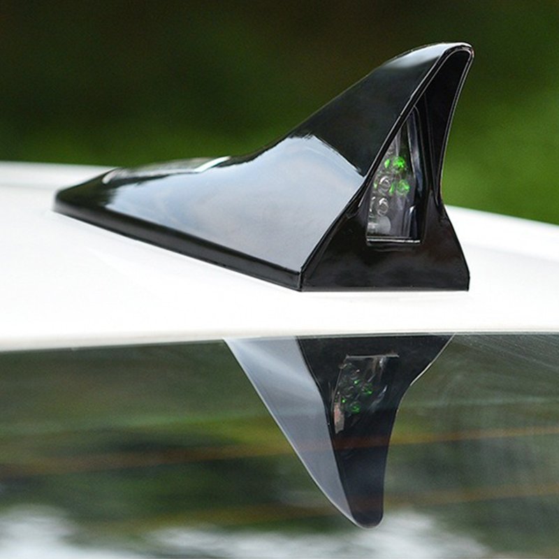Car Solar Shark Fin Antenna Decoration, Anti Rear End Roof with Remote Warning Flashing Lights on the Tail Wing.