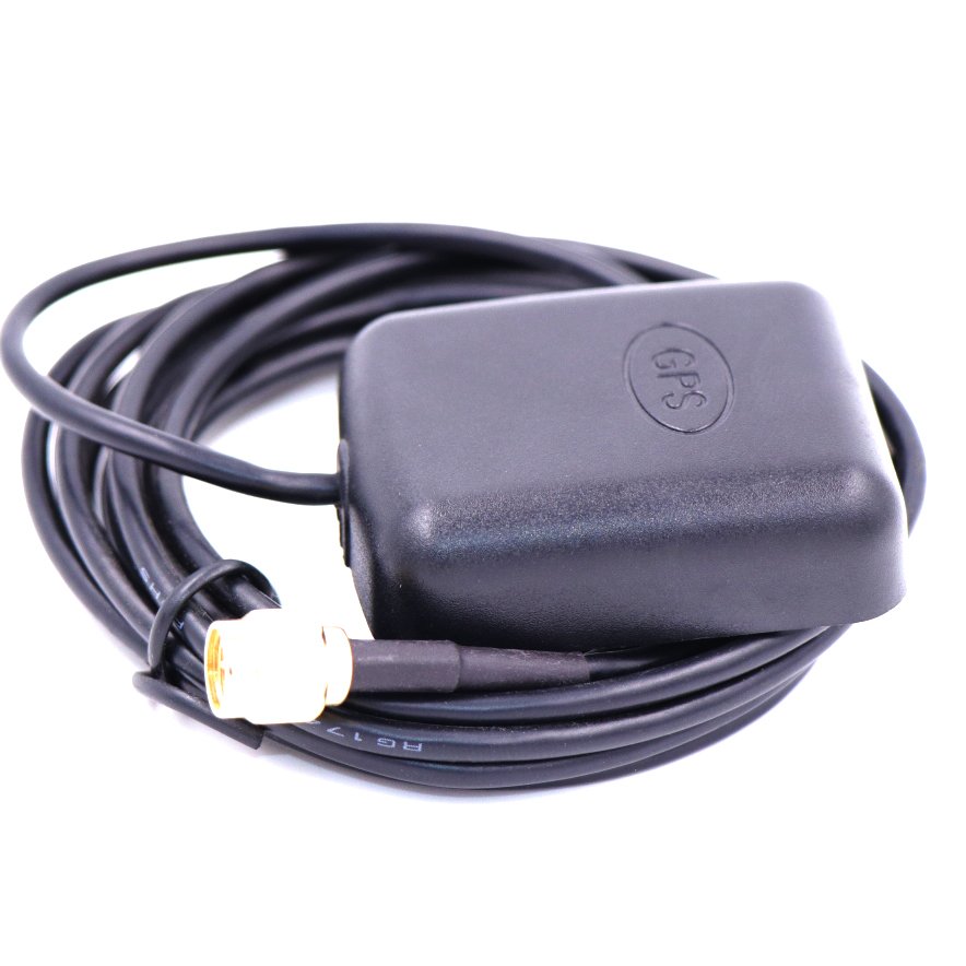 GLONASS GPS Positioning Car Antennas High Gain 28DBi GPS Antennas with SMA PLUG/FAKRA Connector Manufacturer Custom Antennas