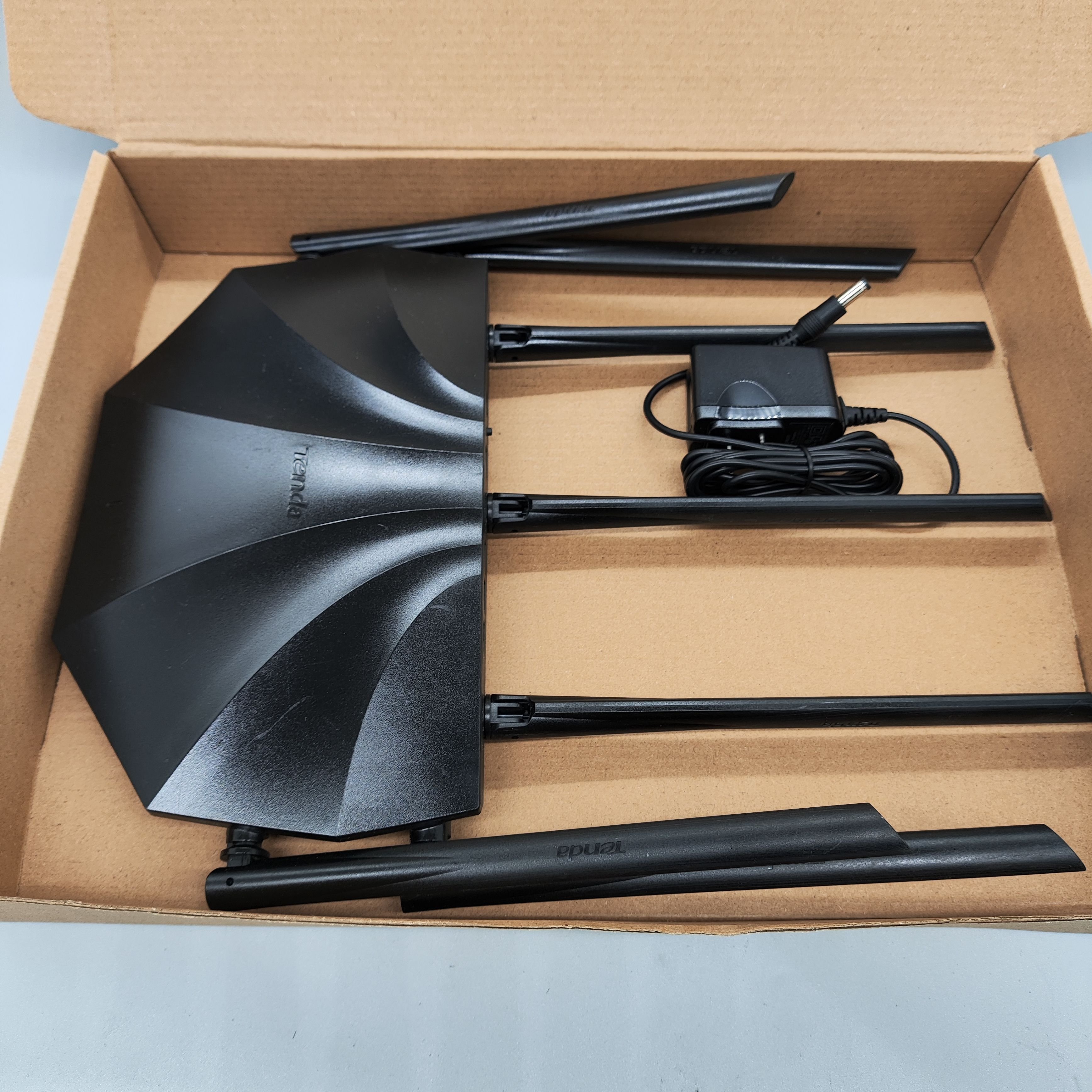 Used Tenda AC23 Dual Band AC2100 Gigabit Ports 7*6dBi High Gain Antennas Home Wireless Router Easy Setup Tenda Wifi Router