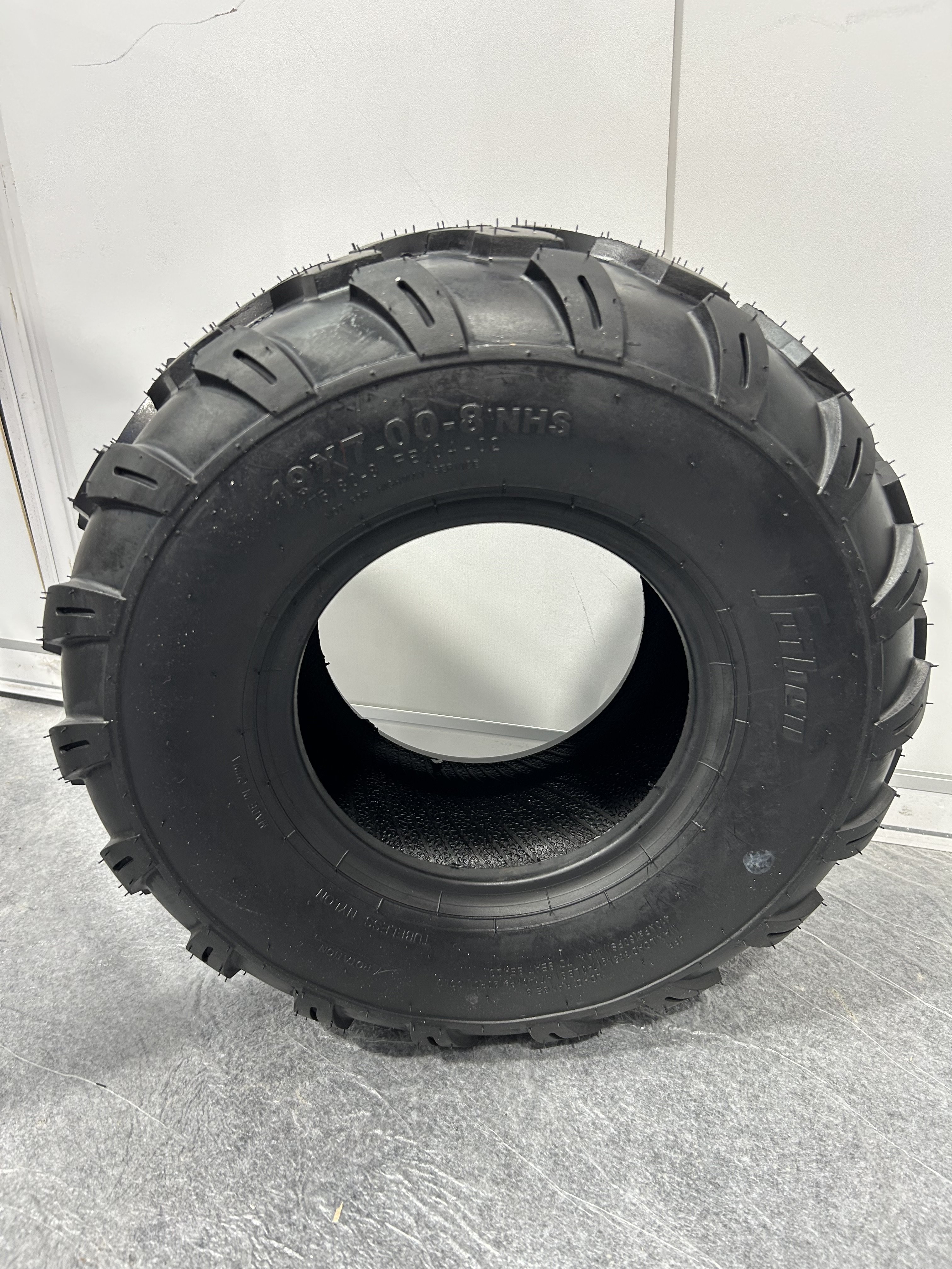 CHINA MADE Super Quality Feiben Brand Tire Factory Motorcycle ATV Tyre 19X7.00-8 FB104