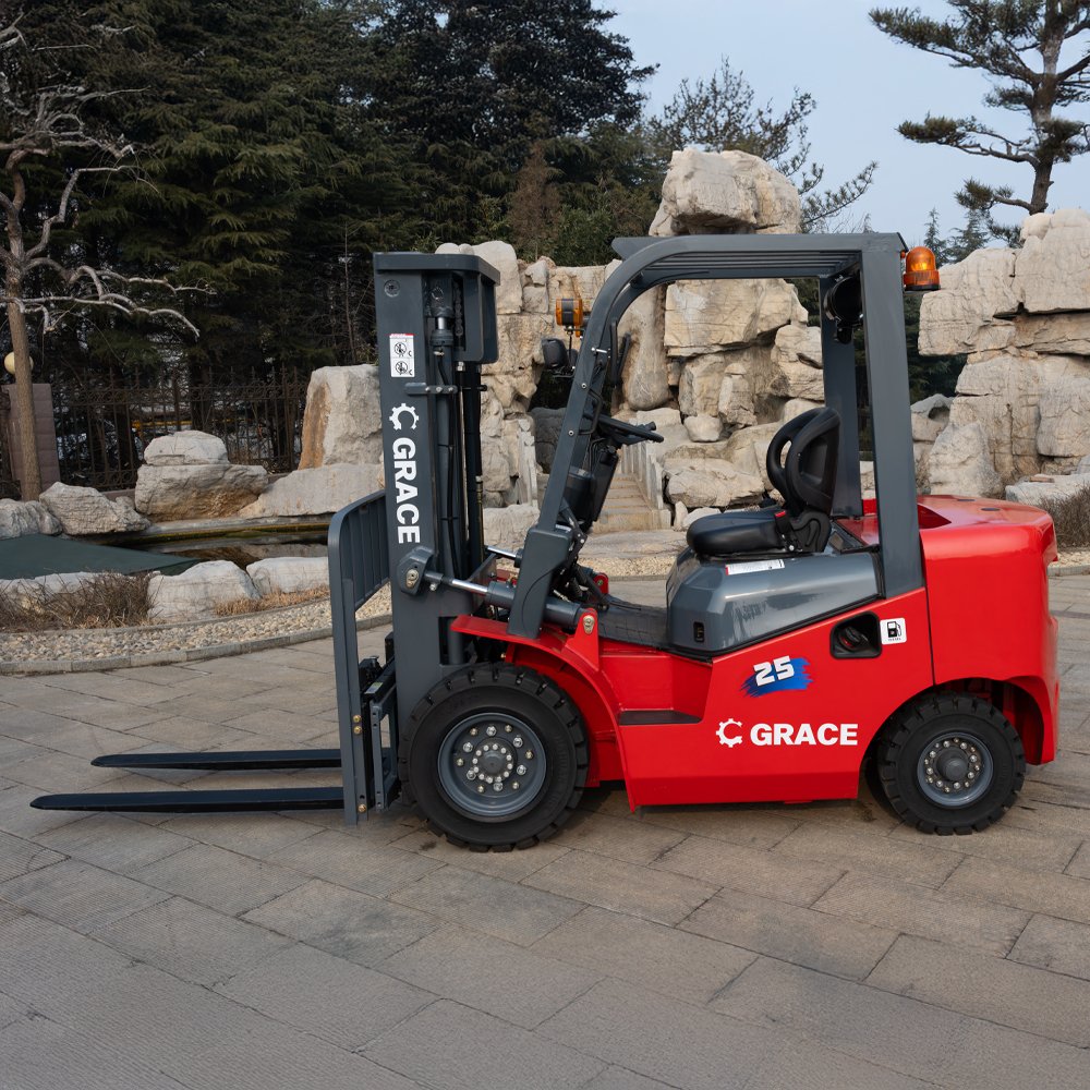 2WD 4WD ATV Diesel All Terrain Forklift Montacargas 3 Ton 3.5 Ton 5ton Rough Terrain Forklift Attachment With Side Shifter