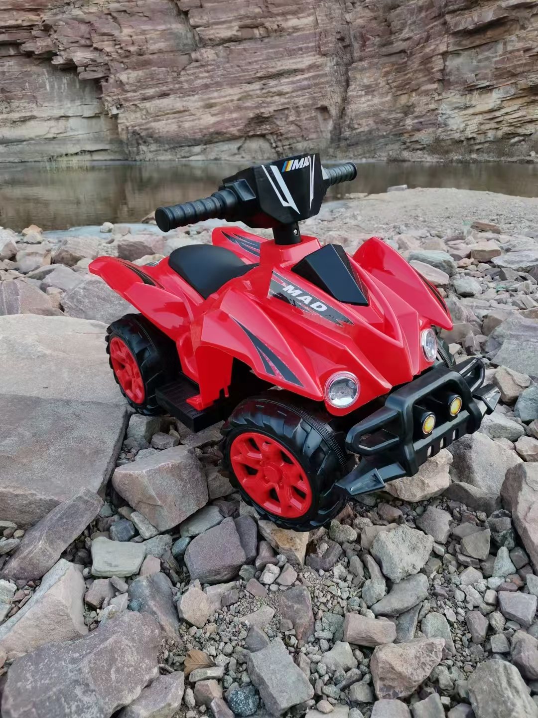 Cool Designed Small Plastic ATV Toy Cars for Kids Drivable with Light Music Baby Sliding Car Foot Operated Car for Boys
