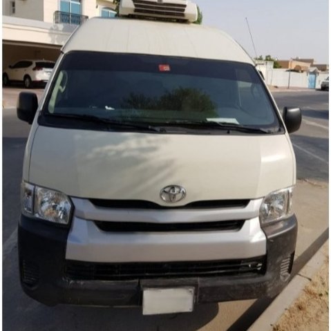 TO YOTA HIACE VAN 2021 USED
