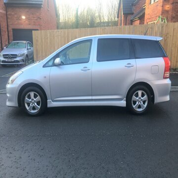 First Generation (AE10; 2003) Used Toyota Wish 1.8 Litre Cars for Sale