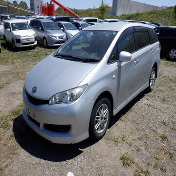 First Generation (AE10; 2003) Used Toyota Wish 1.8 Litre Cars for Sale