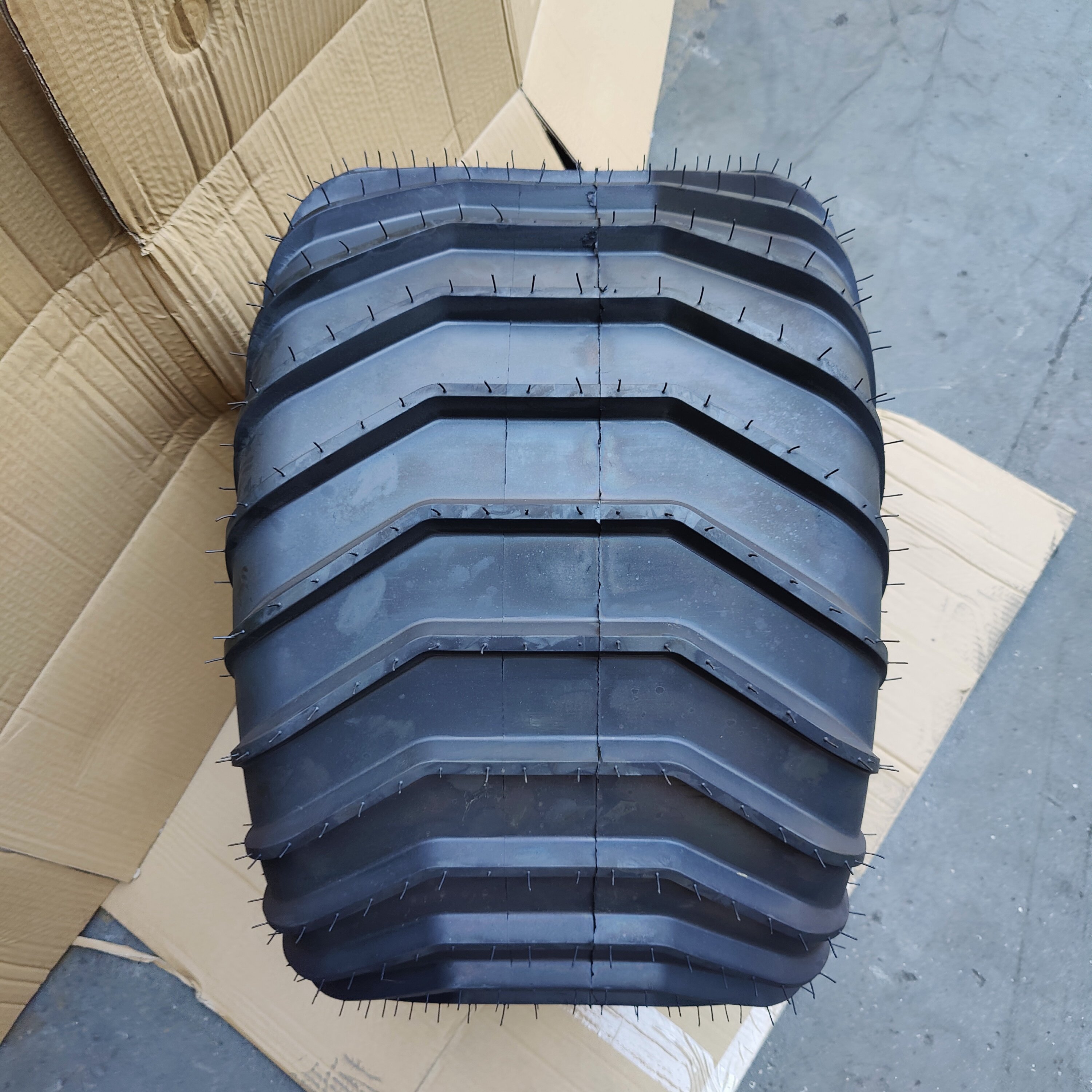 Hot Selling Desert Sand Tyre Atv Tires 26x14-12