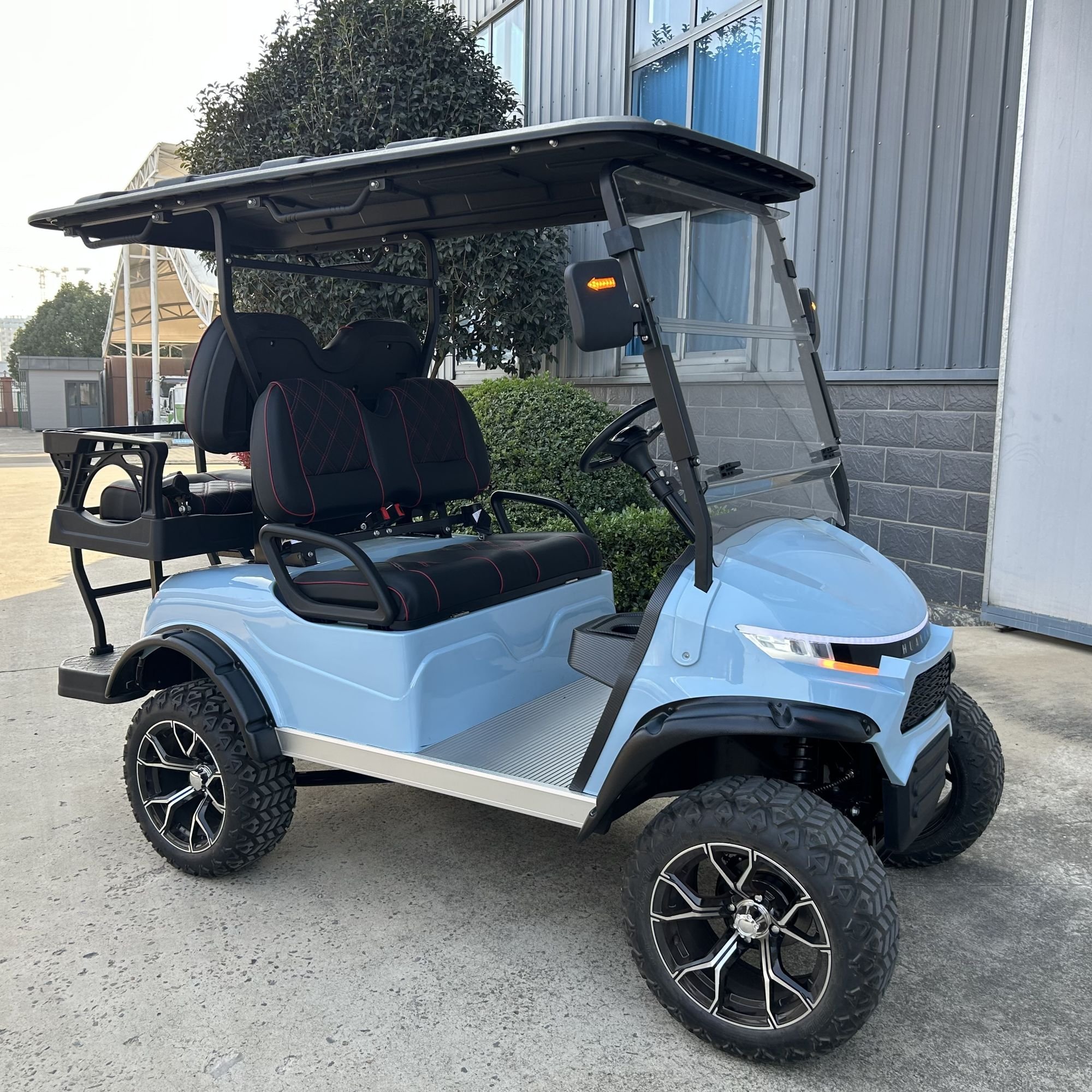 Good Price 2/4/6 Seater Golf Carts Sightseeing Bus 48v/72v Golf Carts Electric Vehicle Price