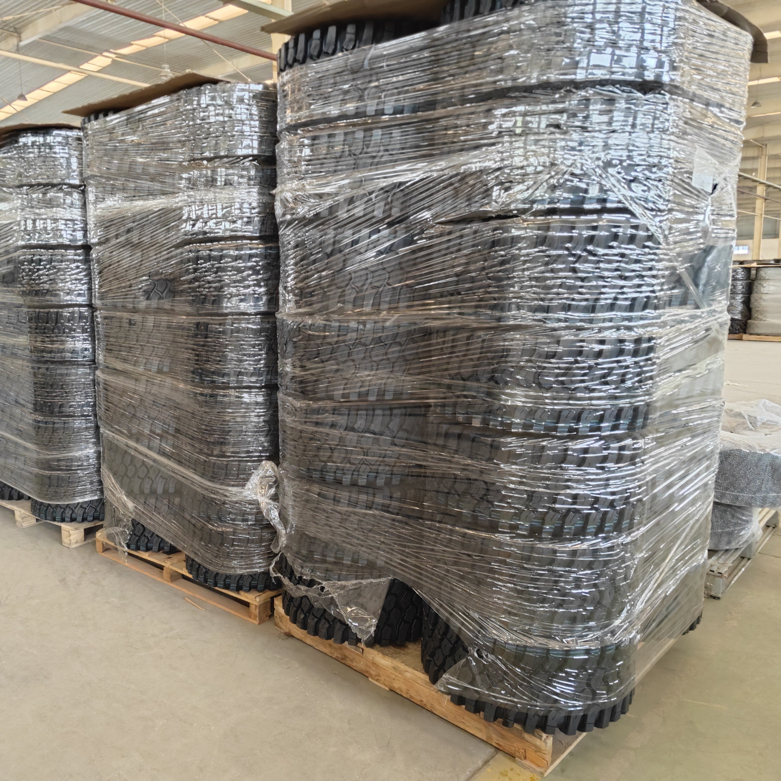 KTA Top Quality All Terrain Tires 26X9-14 Tubeless Wheels Durable Other Wheels Tires and Accessories ATV and UTV Tires