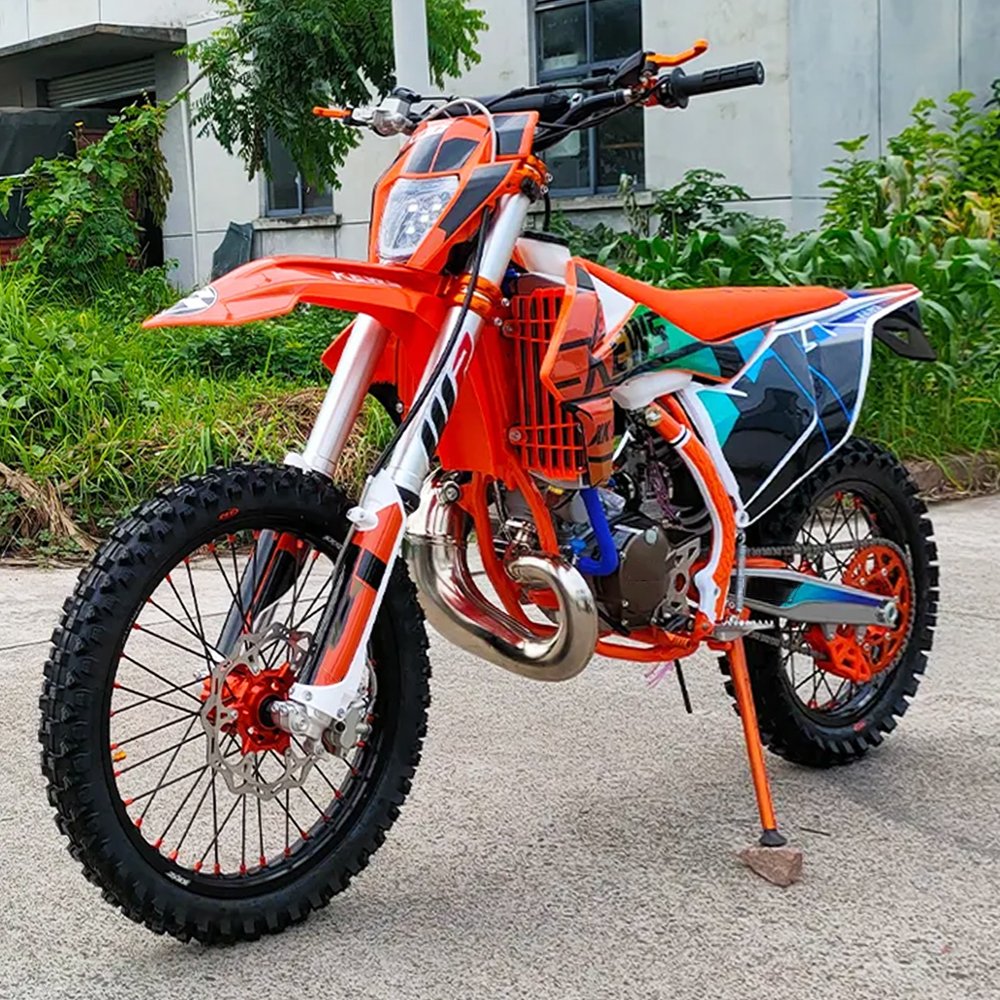 2023 Ct125 Dot Approved Motorcycle Motorbike for Kids with Led Light Motorcycle