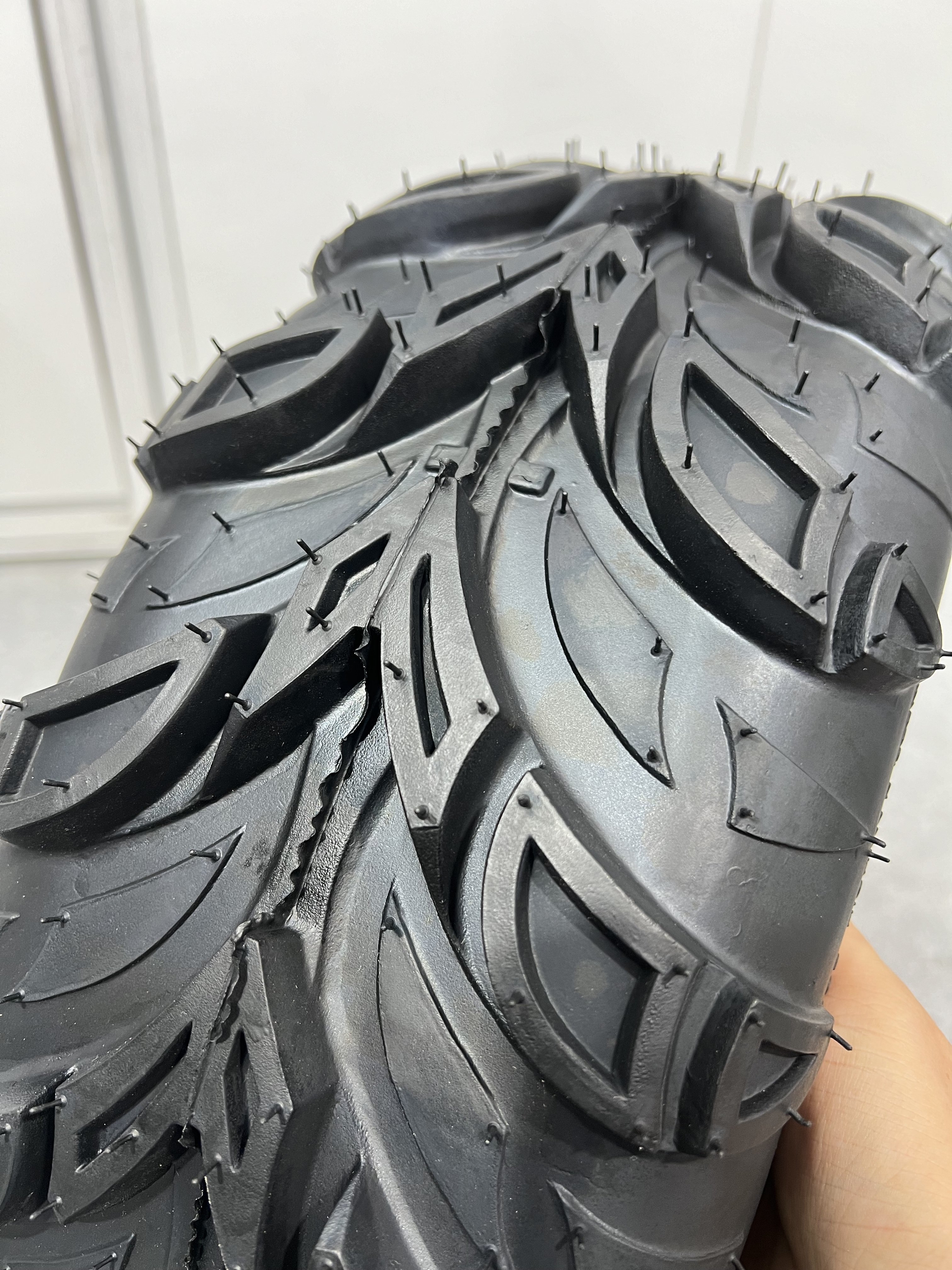 CHINA MADE Super Quality Feiben Brand Tire Factory Motorcycle ATV Tyre 21x7-10 175_80-10 FB118