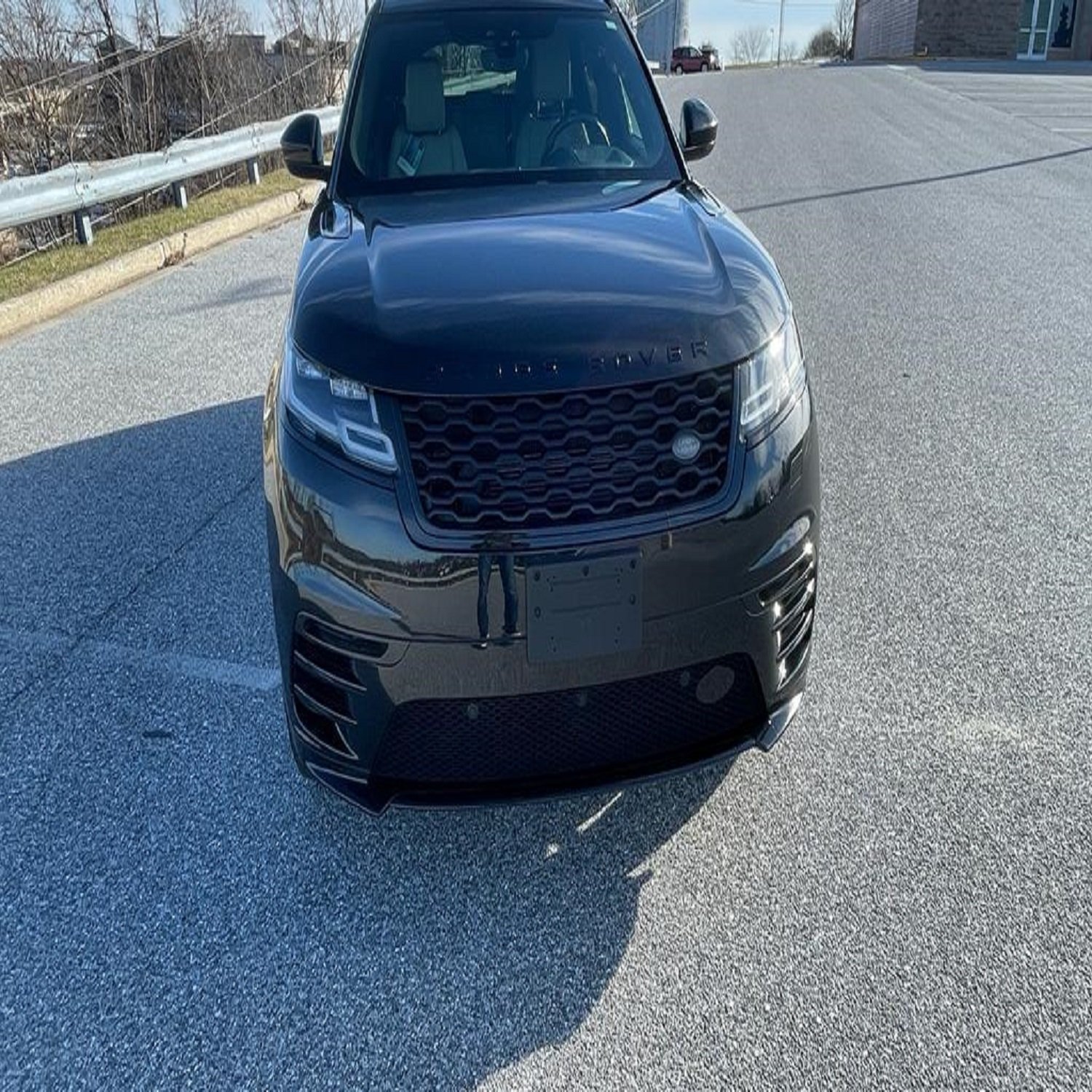 Neatly Used 2018 Range Rover velar
